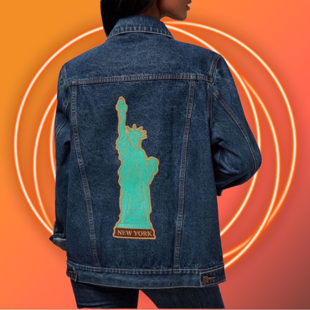 Metropolitan Museum of Art: Statue of Liberty Denim Jacket (Adult Medium) 🗽